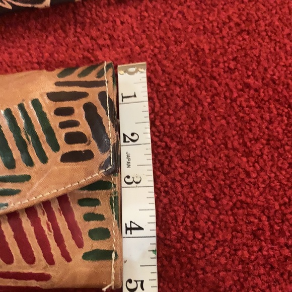 New Ladies Wallet with Coin & Money Holder - Picture 6 of 6